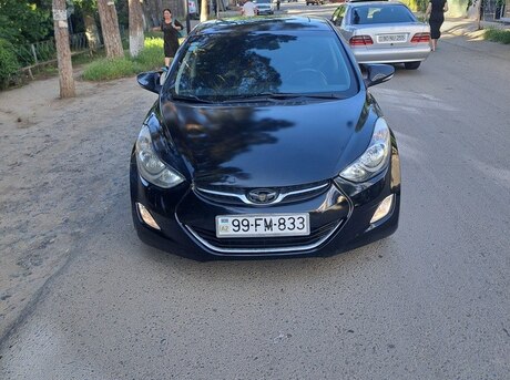 Hyundai Elantra 2013