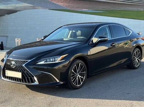 Lexus ES 300h 2022