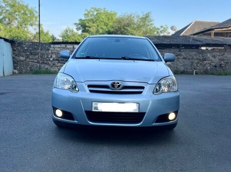 Toyota Corolla 2005
