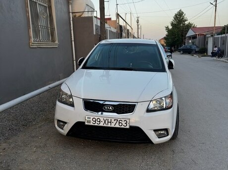 Kia Pride 2010