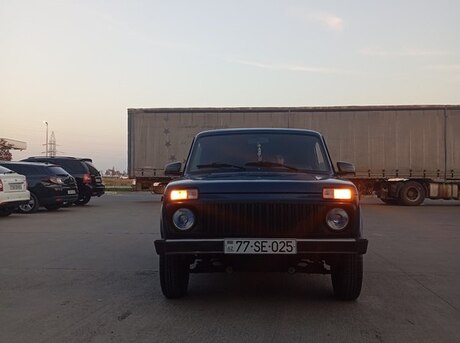LADA (VAZ) Niva 2013