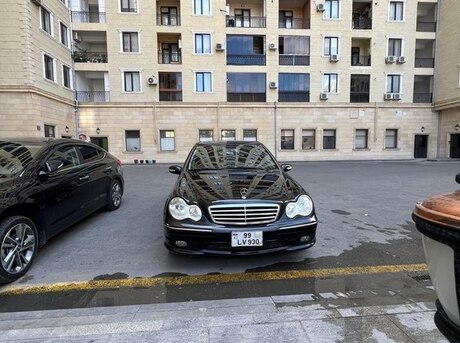 Mercedes C 250