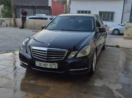 Mercedes E 200 2012