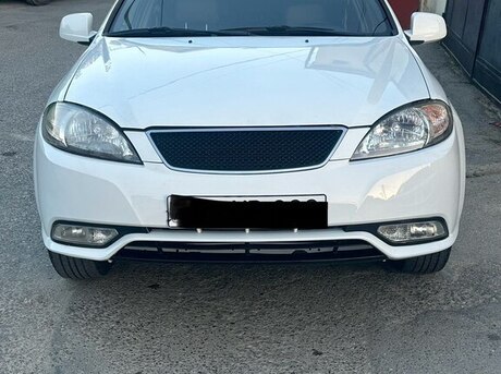 Daewoo Gentra 2014