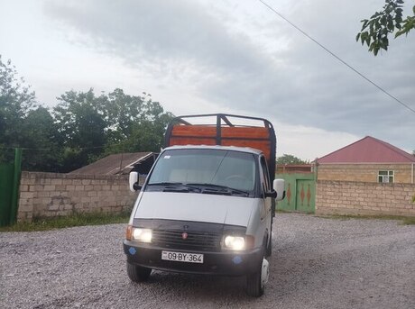 GAZ 33021