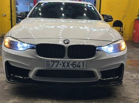 BMW 320 2013