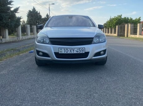 Opel Astra 2009