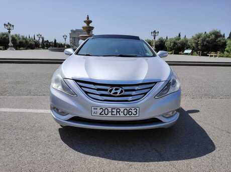 Hyundai Sonata 2012