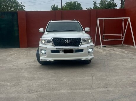 Toyota Land Cruiser 2013