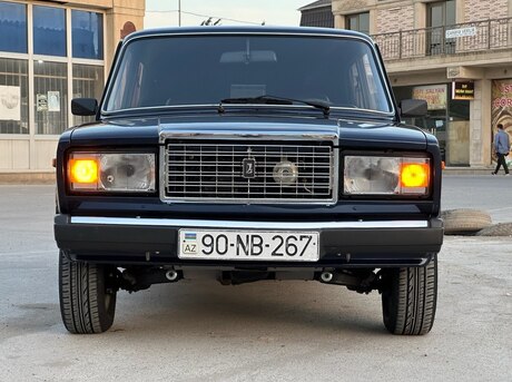 LADA (VAZ) 2107 2011