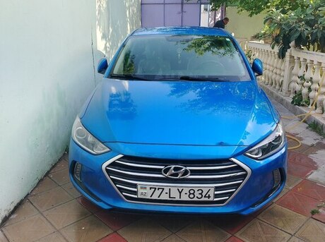 Hyundai Elantra 2016