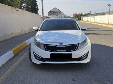 Kia K5 2011
