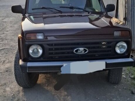 LADA (VAZ) Niva 2012