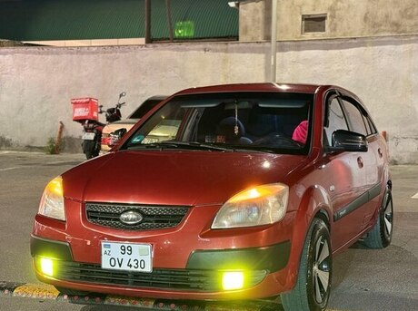 Kia Rio 2005