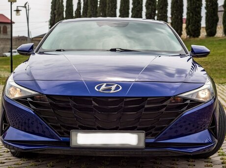 Hyundai Elantra 2021