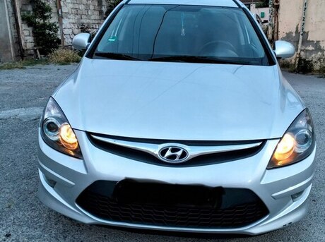 Hyundai i30 2012