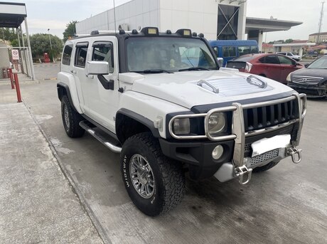 Hummer H3