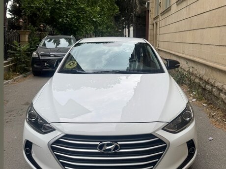 Hyundai Avante 2016