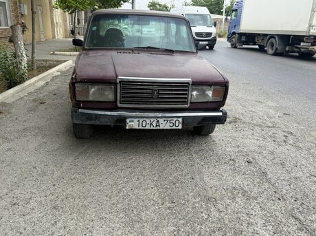 LADA (VAZ) 2107 2001