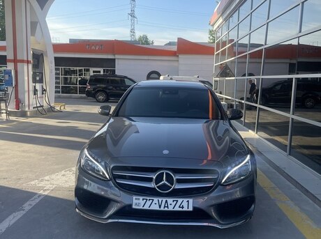 Mercedes C 300