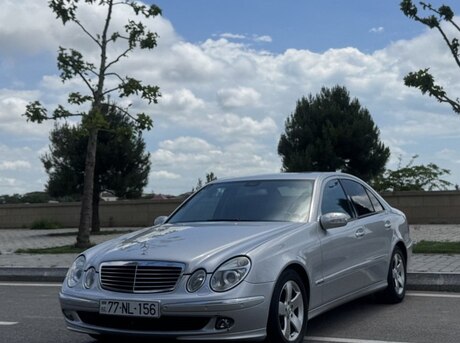 Mercedes E 320 2003