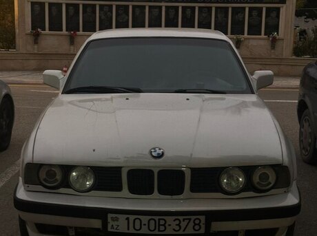 BMW 525 1988
