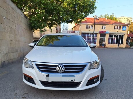 Volkswagen Passat CC 2010