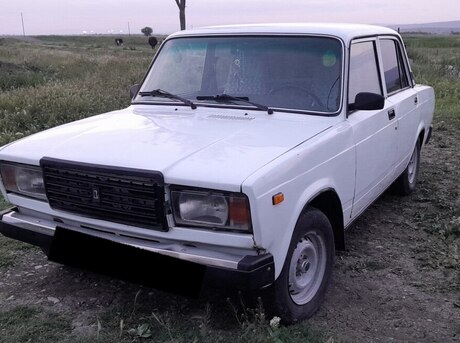 LADA (VAZ) 2107 2001