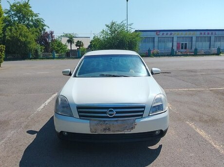 Nissan Teana 2005