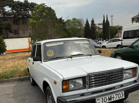 LADA (VAZ) 2107 2004