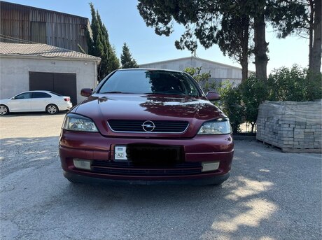 Opel Astra 1998