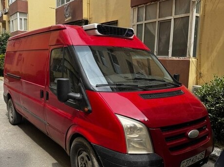 Ford Transit 2010