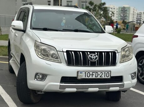 Toyota Land Cruiser Prado 2010