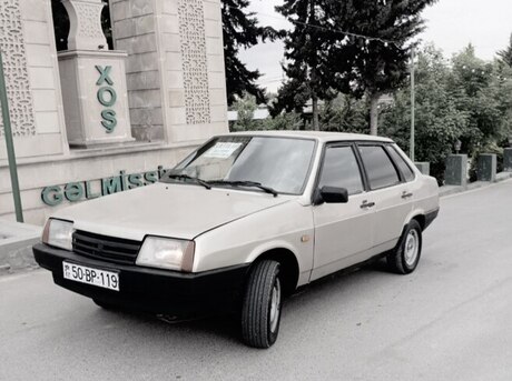 LADA (VAZ) 21099 1998