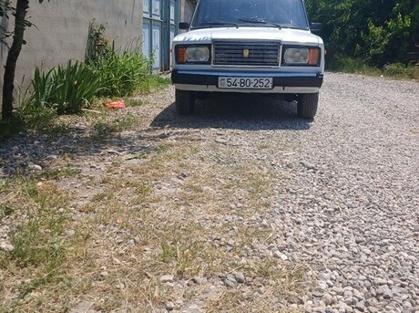 LADA (VAZ) 2107