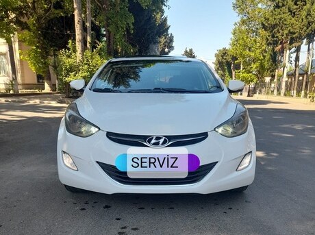 Hyundai Elantra 2013