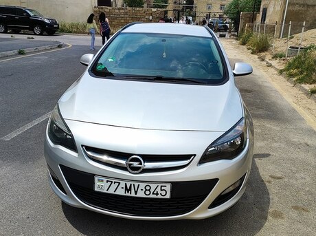 Opel Astra 2014