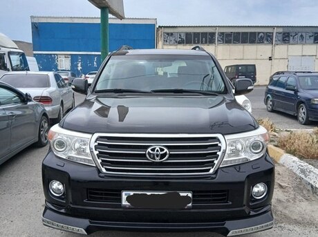 Toyota Land Cruiser 2013