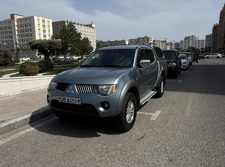 Mitsubishi L200