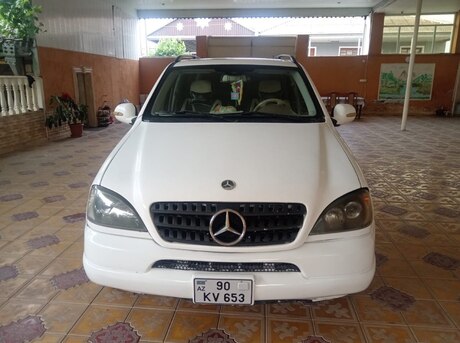 Mercedes ML 320 4MATIC 2001