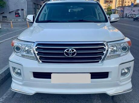 Toyota Land Cruiser 2013