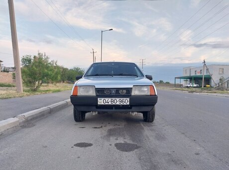 LADA (VAZ) 21099 2003