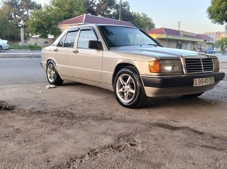 Mercedes 190 1992
