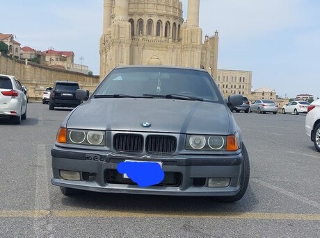 BMW 325 1993