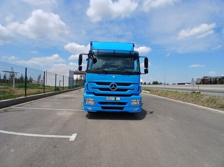 Mercedes Axor 1833 2007