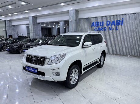Toyota Land Cruiser Prado 2013
