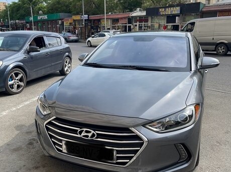 Hyundai Elantra 2016