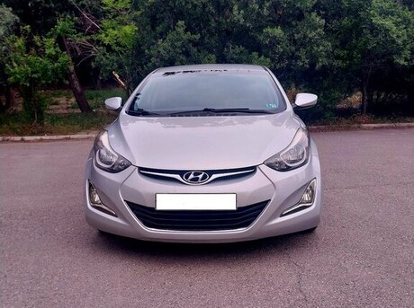 Hyundai Elantra 2015