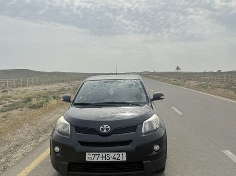 Toyota Urban Cruiser 2009