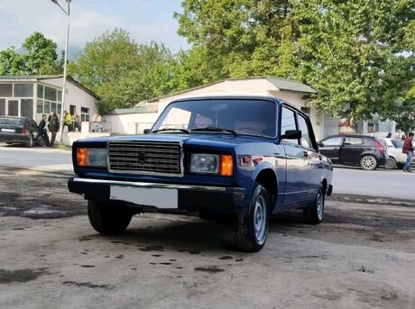 LADA (VAZ) 2107 2005